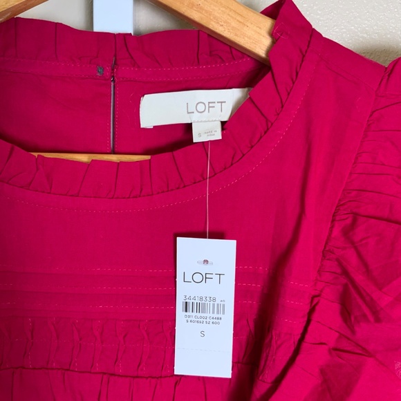 LOFT Pintucked Ruffle Shell - Picture 5 of 16